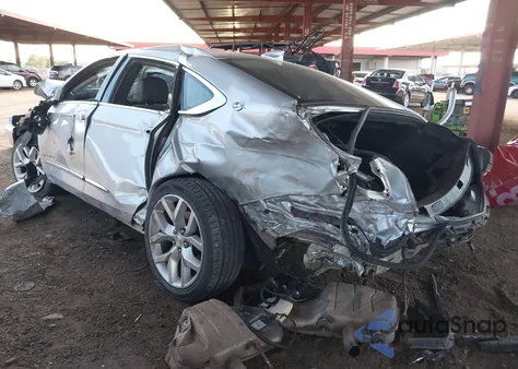 2019 Chevrolet Impala Premier из США, поврежденный, VIN 2G1105S3XK9123153